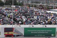 YLKI: Tarif Parkir Lebih...