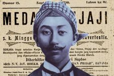 Hitam Putih Pers Indonesia