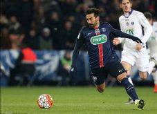 Klub China Bajak Lavezzi...