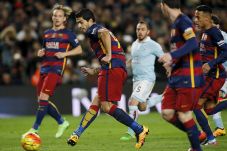 Dipermalukan Messi-Suarez,...