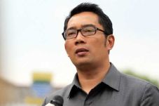 Kang Emil Ingin Penikmat...
