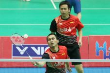 Lawan Thailand, Pasangan...