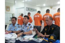 Imigrasi Depok Tangkap...