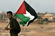 Palestina Sambut Baik...