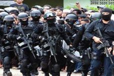 Teroris Memilih Bermukim...