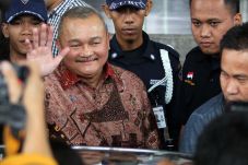 Usut Korupsi Wisma Atlet,...