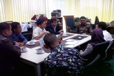 Nasir Djamil Usul Bentuk...