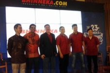 Bhinneka.com Akan Buka...