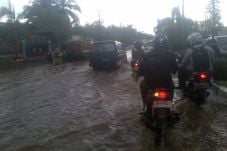 Hujan Deras, Jalur Lamongan-Mojokerto...