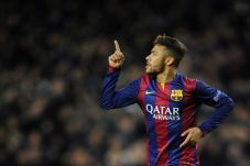 Kontrak Neymar Bersama...