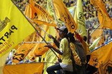 Cuma Dua Calon Ketum...