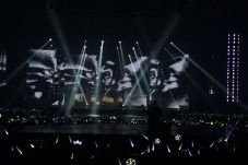 EXO: Jangan Khawatir,...