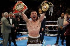 Coreng Rekor Scott Quigg,...