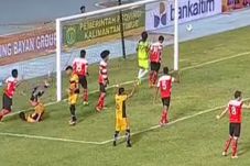 Madura United Ngamuk,...