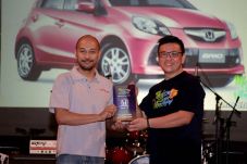 Honda Menjadi Merek...