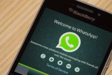 WhatsApp akan Hentikan...