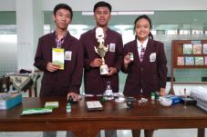 Siswa SMA Kebon Dalem...