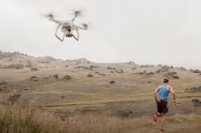 Drone DJI Phantom 4...