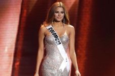 Batal Jadi Miss Universe,...