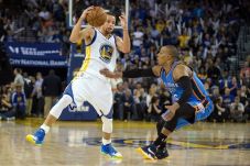 Warriors Sentuh Rekor...