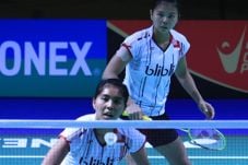 Kalahkan Stoeva Bersaudara,...