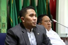 Polisi Belum Terima...