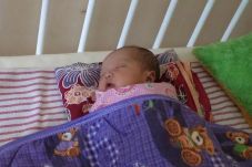 Bayi Baru Lahir Dibuang...