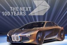 BMW Rayakan Ulang Tahun,...
