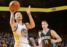 Warriors Cetak Rekor...