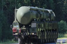 Rudal RS-26 Rusia Bikin...