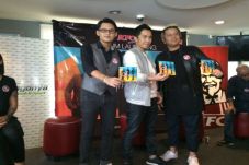 3 Composer Rilis Album...