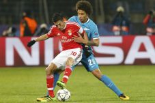 Kalahkan Zenit, Benfica...