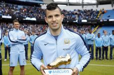 Sebelum Pindah, Aguero...