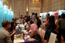 Antusias Pelajar Kunjungi...
