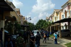 Imigrasi Depok Tangkap...