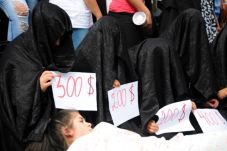 Budak Seks ISIS Diperintahkan...
