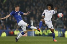 Babak Pertama Everton...