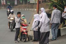 Diblokir Pemerintah,...