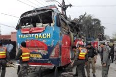 Bom Hantam Bus PNS Pakistan,...