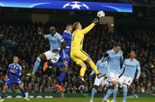 Babak Pertama, City...