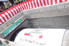 Operasional MRT Molor,...