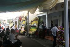 Ayah Letda Tito: Ini...