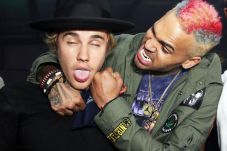 Hei Justin Bieber, Pilih...