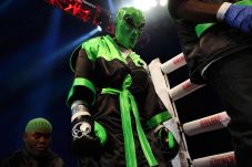 Bernard Si Alien Hopkins...
