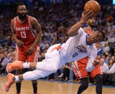 Triple Double Westbrook...