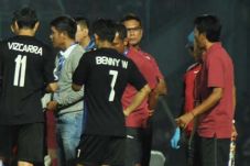 Arema Kerja Keras Sapu...