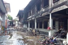 Kebakaran, Pasar Seni...