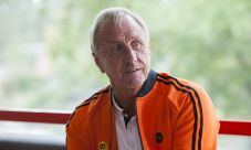 Legenda Sepak Bola Belanda,...