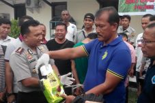 2 Penumpang Garuda Selundupkan...