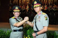 Ada Polisi Bunuh Istri,...